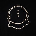 500062 Pearl necklace